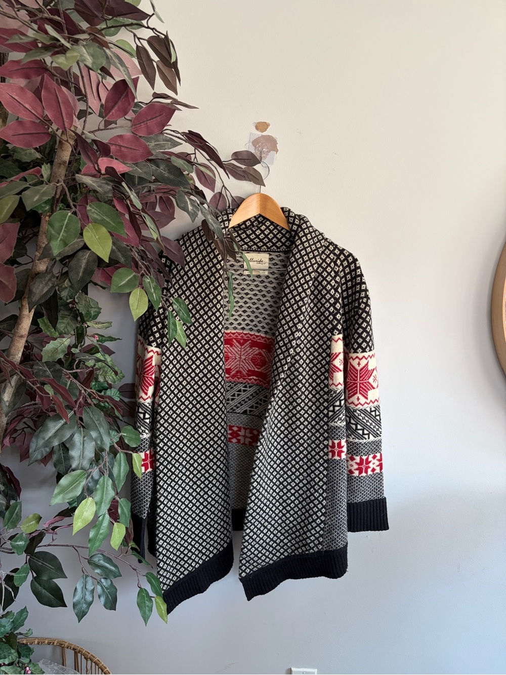 Telluride Cozy Nordic Open-Front Cardigan Sweater - Black, Cream & Red